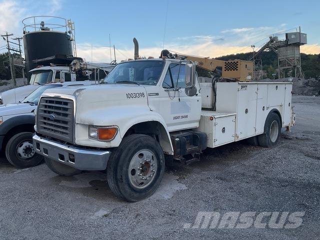 Ford F-800 都市/通用型車輛