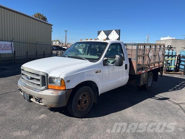 Ford F350 平板式/側卸式卡車