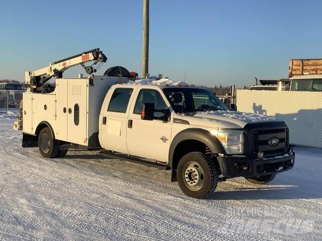 Ford F550 都市/通用型車輛