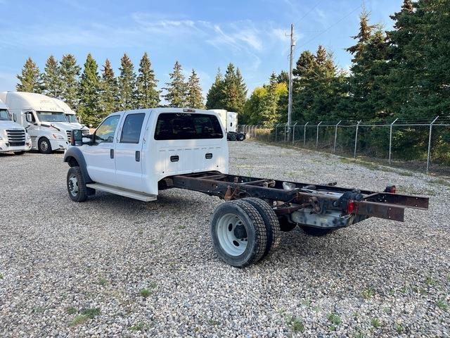 Ford F550 駕駛室與內部