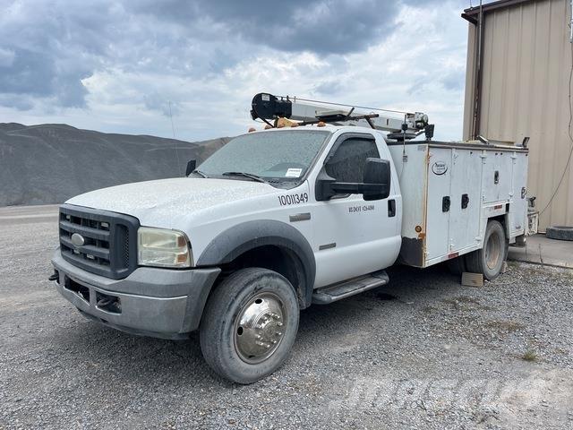 Ford F550 都市/通用型車輛