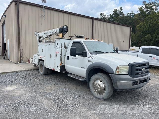 Ford F550 都市/通用型車輛