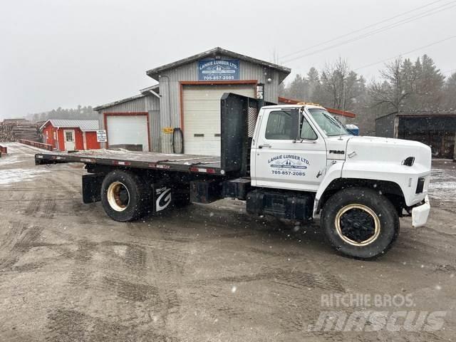 Ford F800 傾卸式卡車