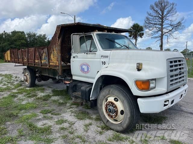 Ford F800 傾卸式卡車