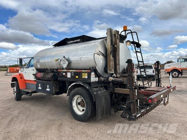 Ford F800 混凝土車