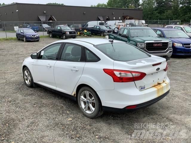Ford Focus SE 汽車