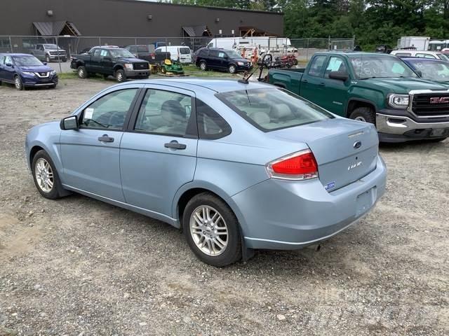 Ford Focus SE 汽車