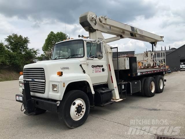 Ford L8000 其他貨車