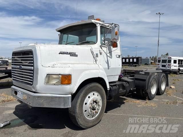 Ford L9000 曳引機組件