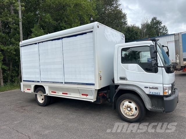 Ford LCF 飲料運輸卡車