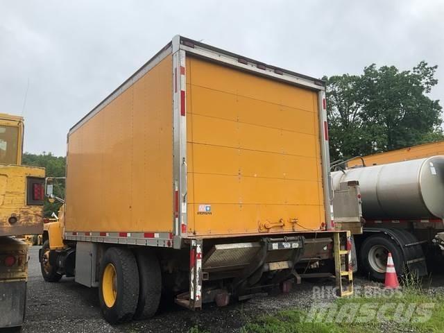 Ford LN8000 貨箱式卡車