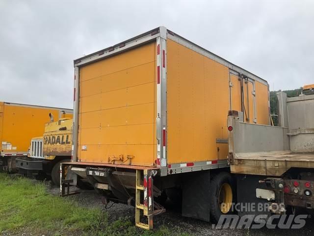 Ford LN8000 貨箱式卡車