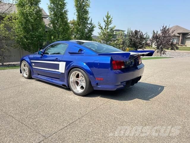 Ford Mustang 汽車