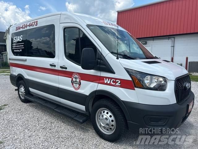 Ford Transit 廂式貨物運輸車