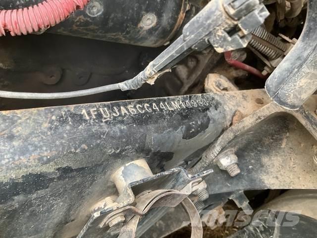 Freightliner  曳引機組件