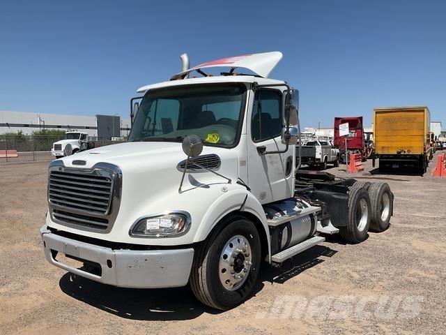 Freightliner  曳引機組件