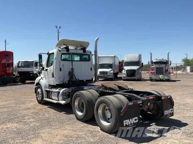 Freightliner  曳引機組件