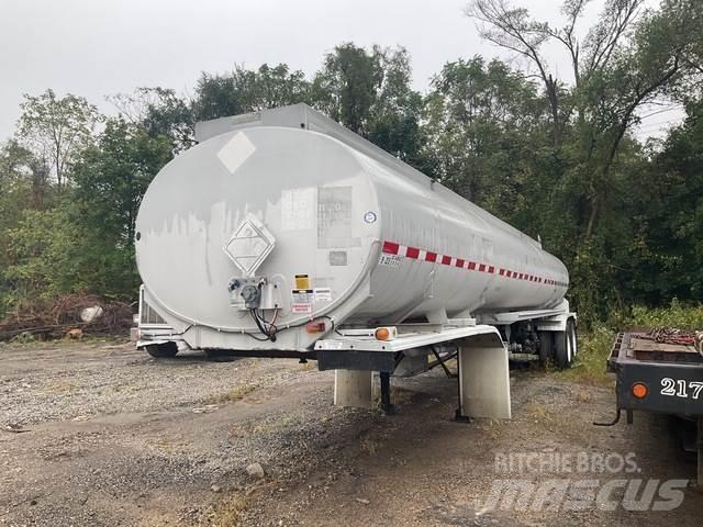Fruehauf  罐體拖車