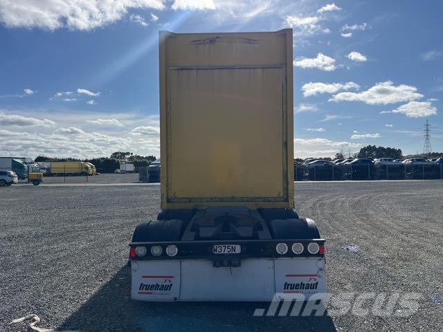 Fruehauf  篷布拖車