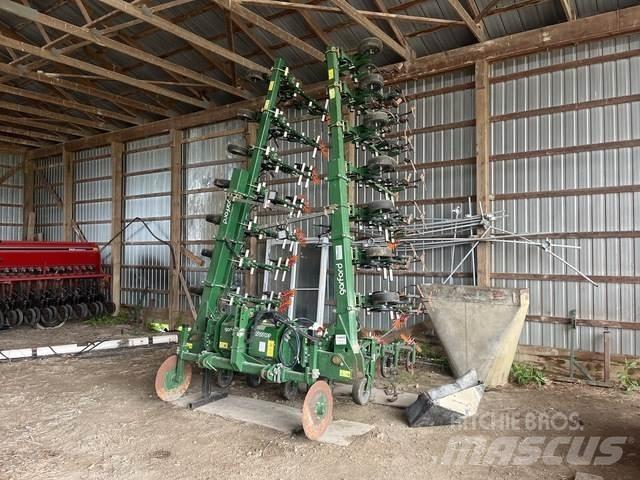Garford 3212 中耕管理機