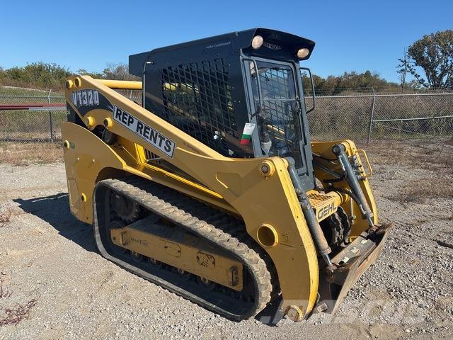 Gehl VT320 滑移轉向裝載機