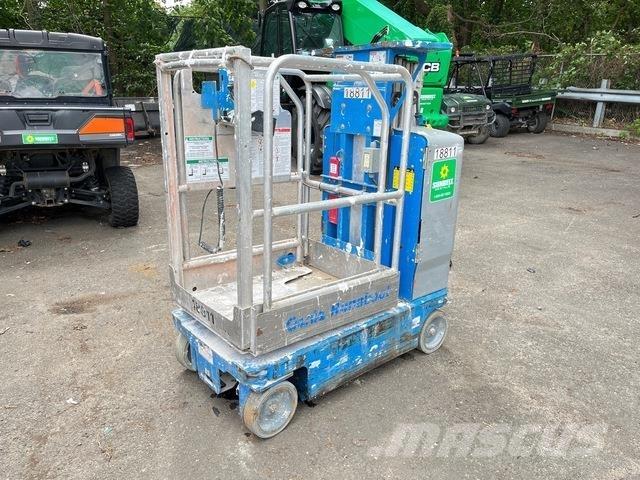 Genie GR-15 垂直升降工作台