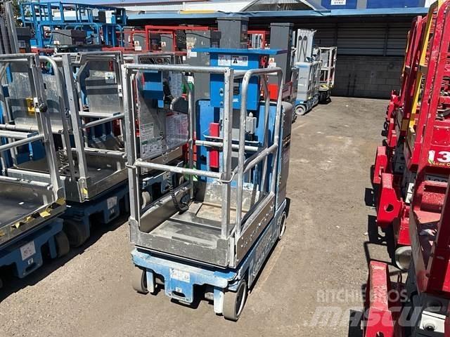 Genie GR12 垂直升降工作台