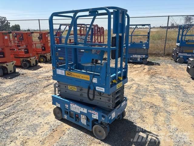 Genie GS-1330M 剪式升降機