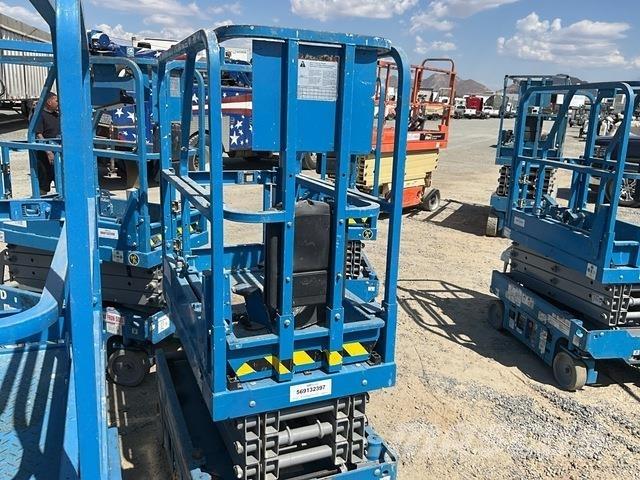 Genie GS-1330M 剪式升降機
