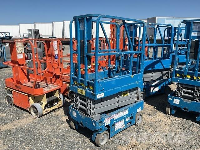 Genie GS-1330M 剪式升降機