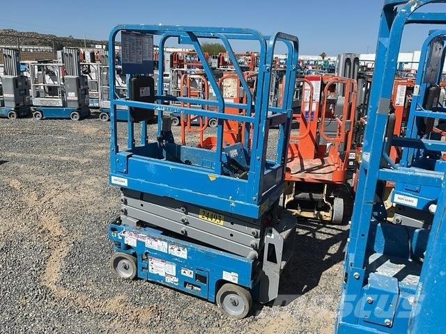 Genie GS-1330M 剪式升降機