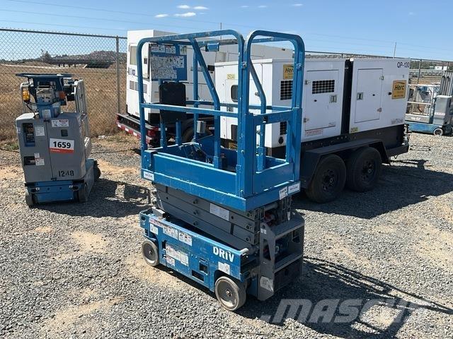 Genie GS-1330M 剪式升降機