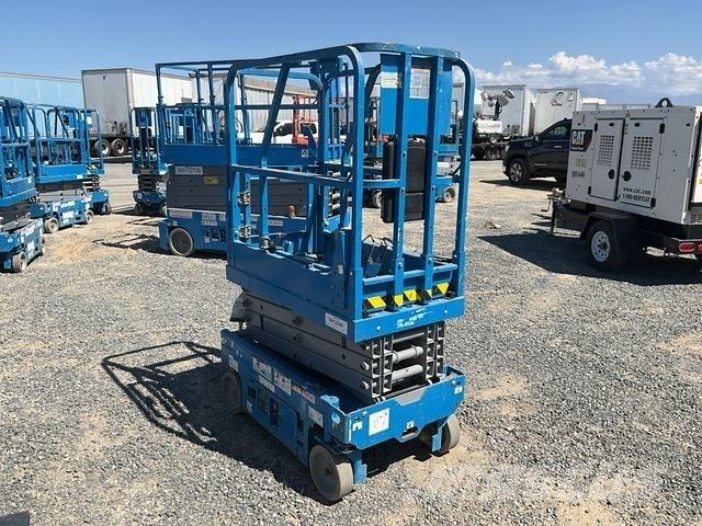 Genie GS-1330M 剪式升降機