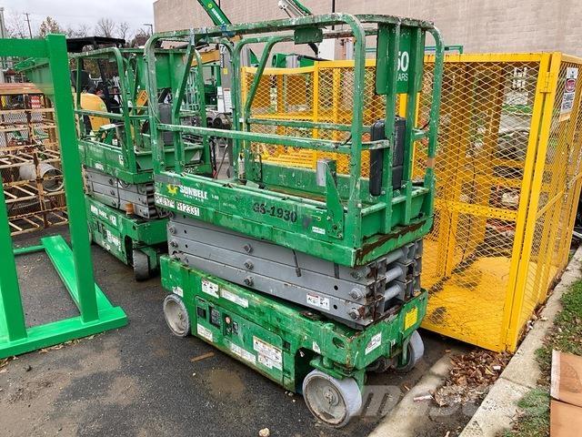 Genie GS-1930 剪式升降機