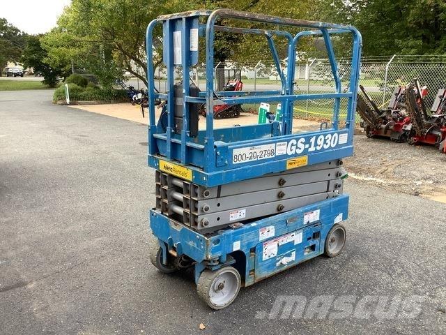 Genie GS-1930 剪式升降機