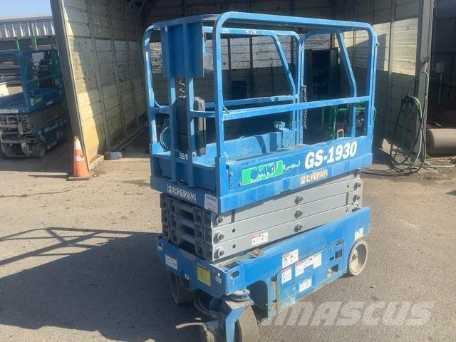 Genie GS-1930 剪式升降機