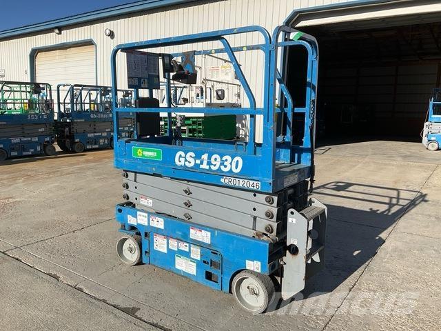 Genie GS-1930 剪式升降機