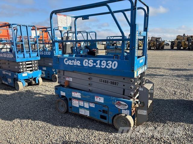 Genie GS-1930 剪式升降機