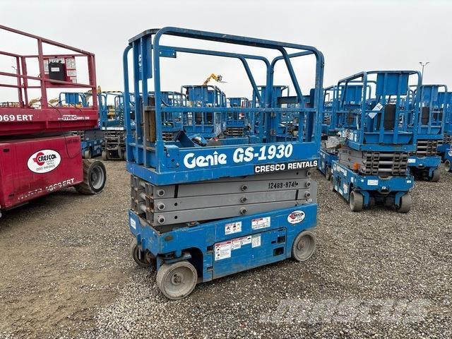 Genie GS-1930 剪式升降機