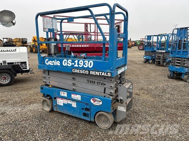Genie GS-1930 剪式升降機