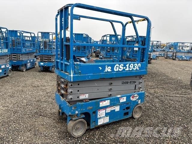 Genie GS-1930 剪式升降機