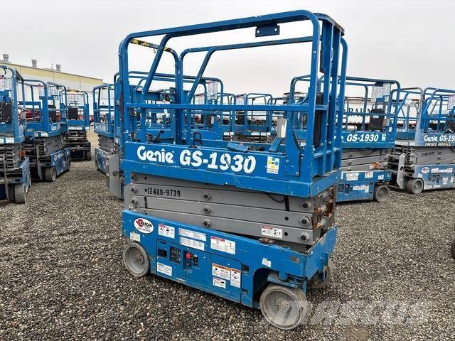 Genie GS-1930 剪式升降機