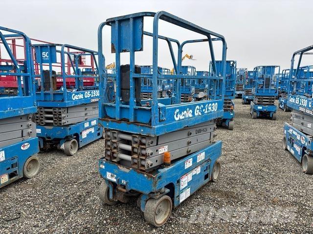 Genie GS-1930 剪式升降機