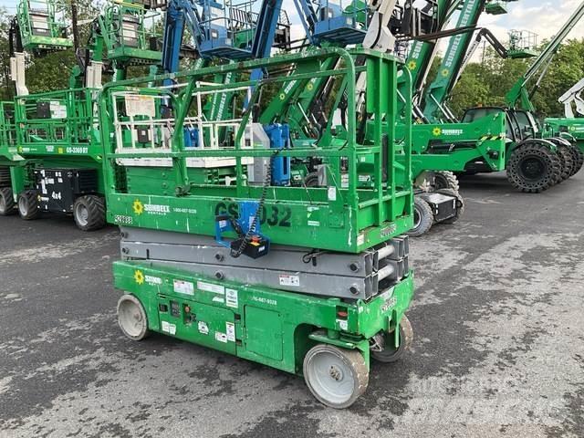 Genie GS-2032 剪式升降機