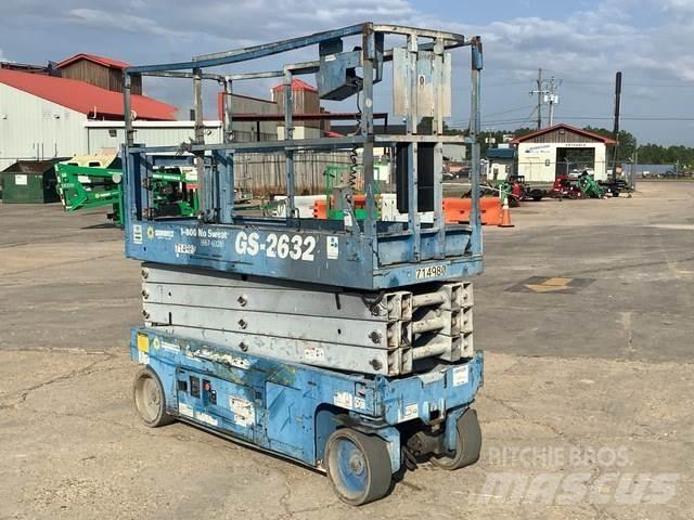 Genie GS-2632 剪式升降機