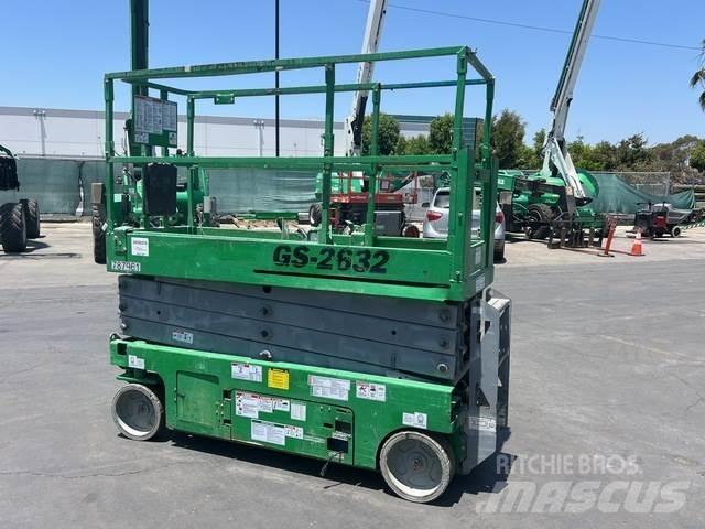 Genie GS-2632 剪式升降機