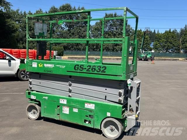 Genie GS-2632 剪式升降機