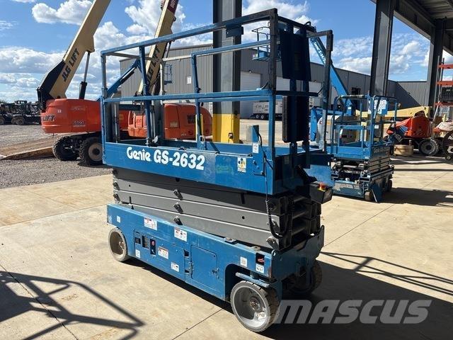 Genie GS-2632 剪式升降機