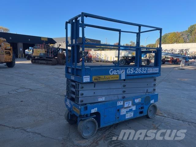 Genie GS-2632 剪式升降機