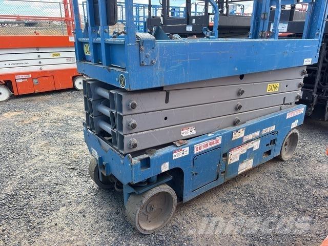 Genie GS-2632 剪式升降機